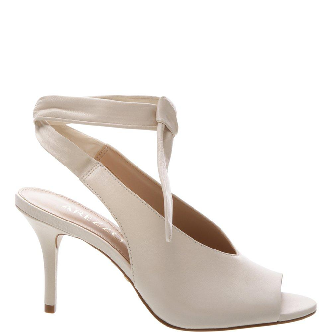 sandalia arezzo off white