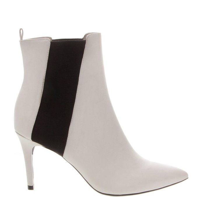 bota arezzo salto fino