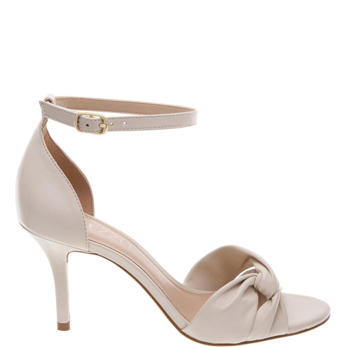 sandalia arezzo off white