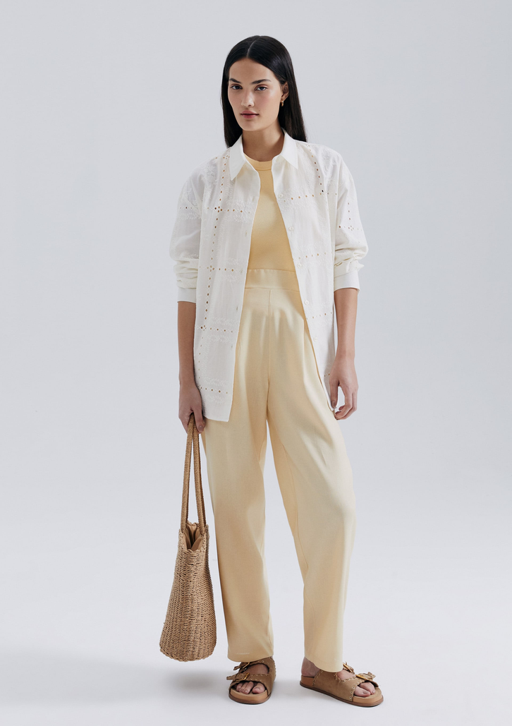 Camisa Creme Hering Feminina Manga Longa Em Laise