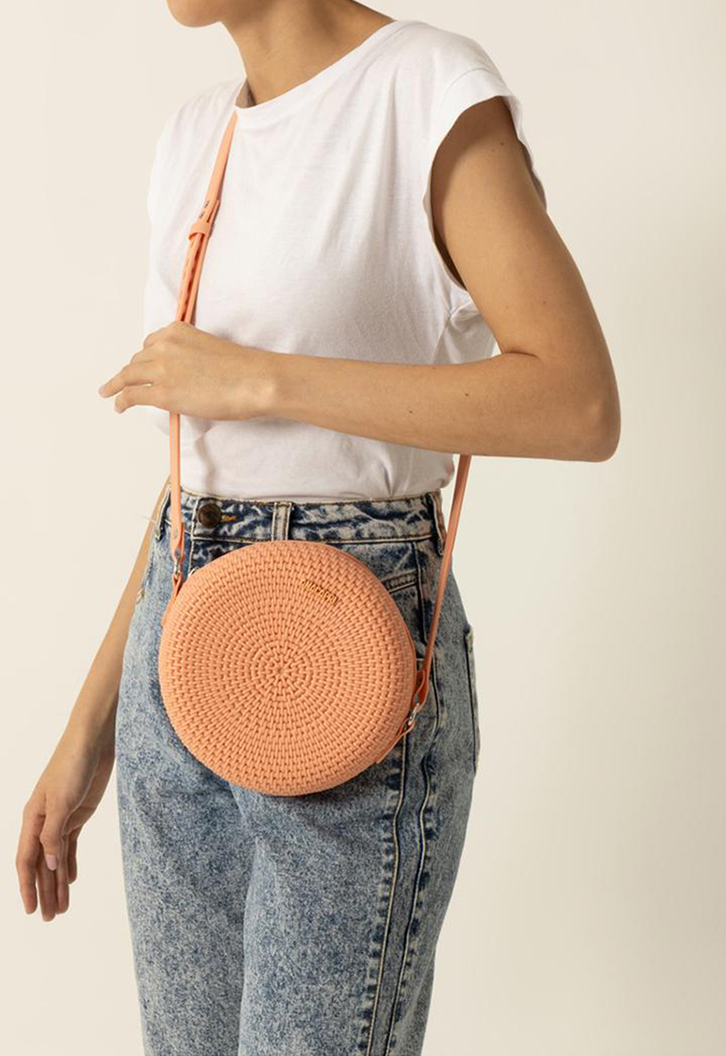 Crossbody Laranja Anacapri Redonda Veneza Texturizada Média
