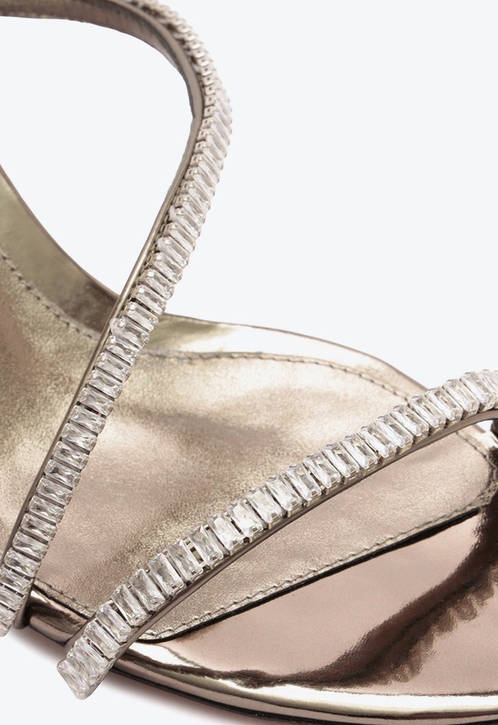 Leah Zircone 60 Pewter