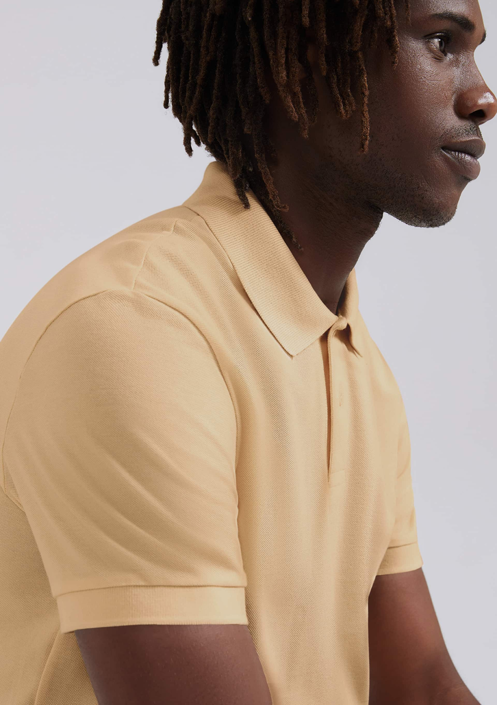 Camisa Polo Básica Bege Hering Manga Curta Em Piquet