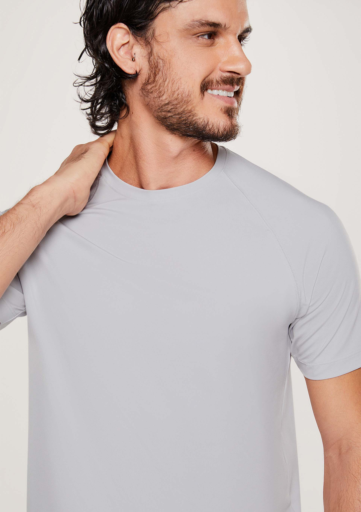 Camiseta Cinza Hering Esportiva Manga Raglan
