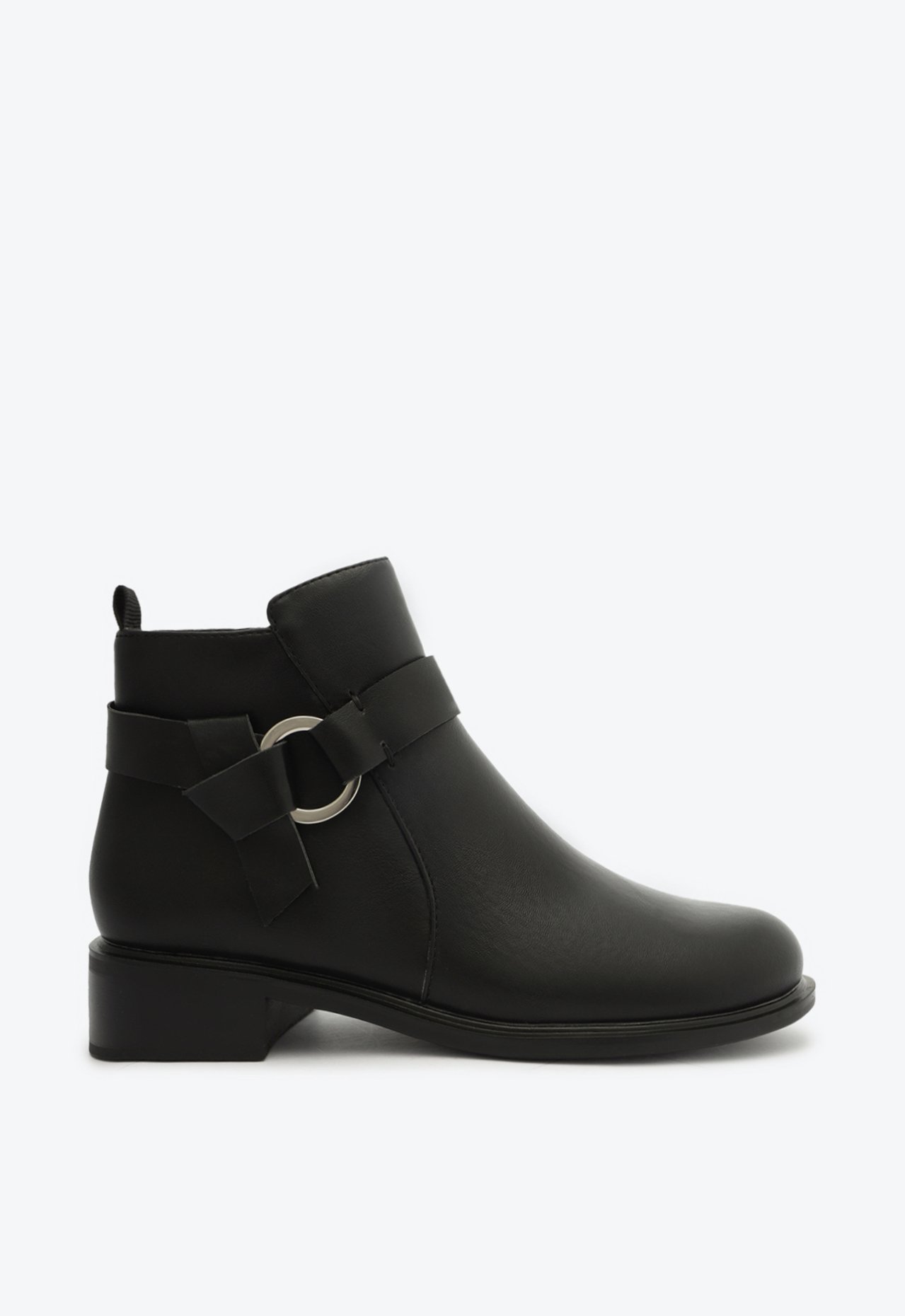 Bota Preta Anacapri Cano Baixo Metal Bota Preta Anacapri Cano Baixo Metal