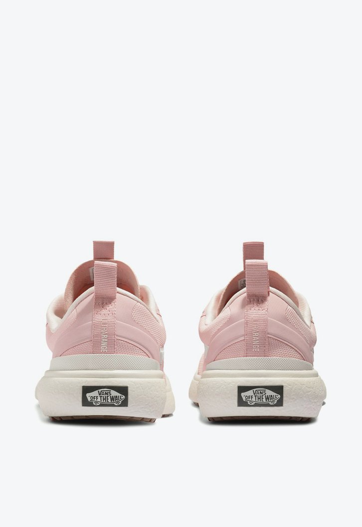 Tênis Ultrarange Exo Rose
