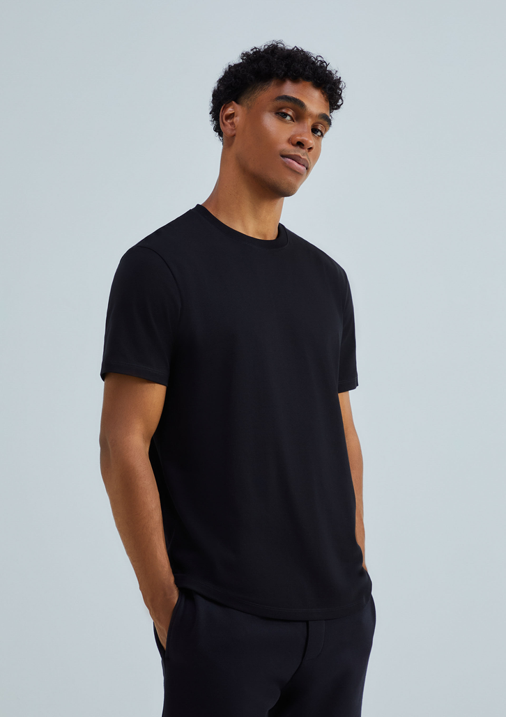 Camiseta Preto Hering Básica Masculina Em Algodão Peruano