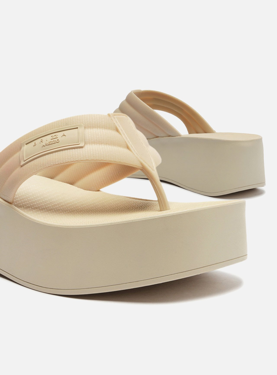 Sandália Flatform Off-white Brizza Tiras