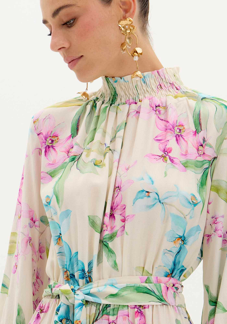 Vestido Branco Lança Perfume Super Midi Gola Alta