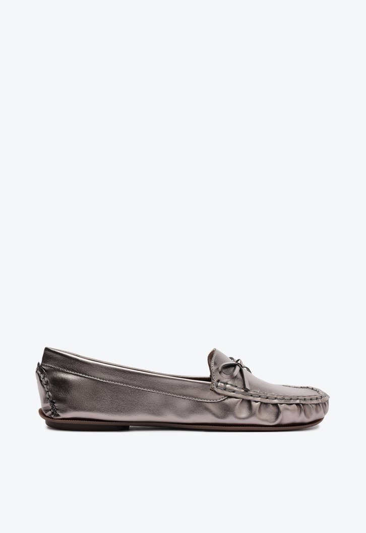 Mocassim Laço Lana Prateado