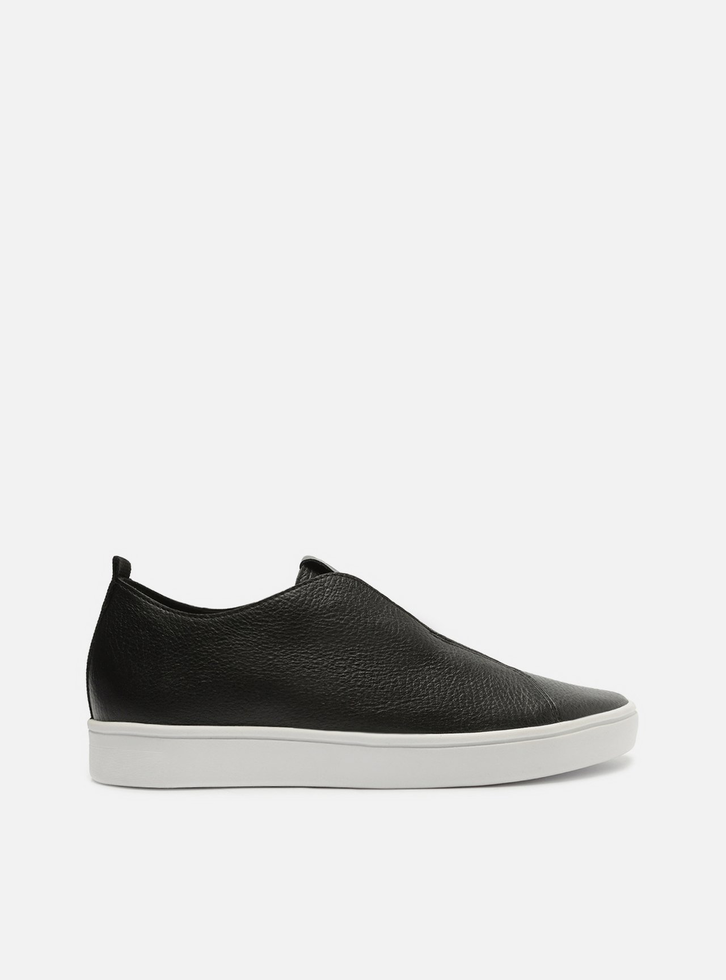 Tênis Slip On Preto Arezzo Couro Tag ZZ MALL