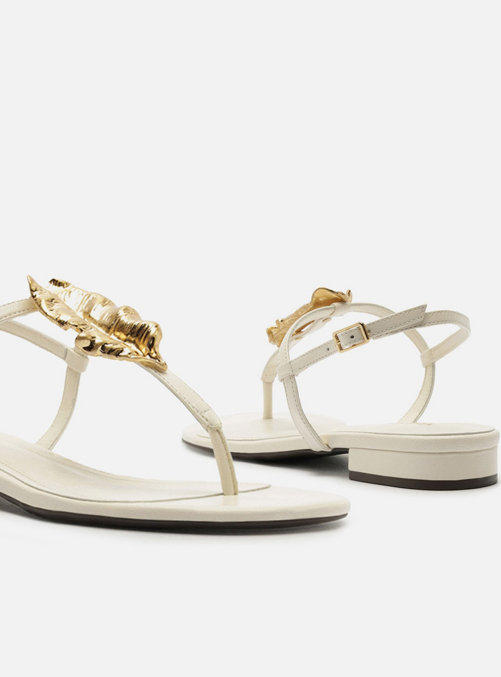 Sandália Rasteira Branca Couro Slim Folha Metal