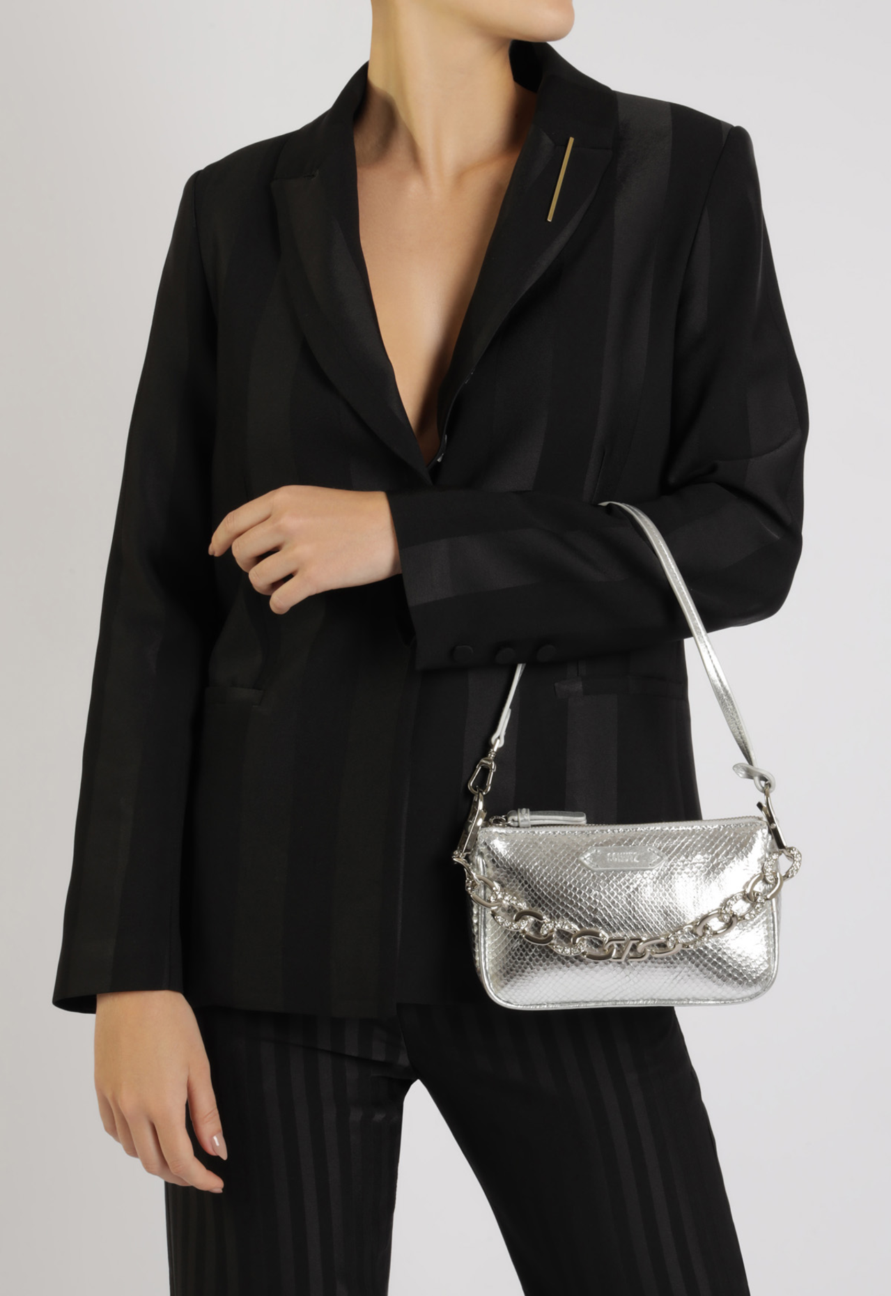 Bolsa Prateada Schutz Shoulder Emmy Glam Couro | ZZ MALL