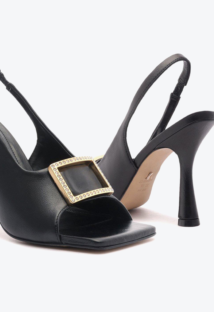 Sandália Preta Arezzo Couro Salto Fino Slingback Gigi