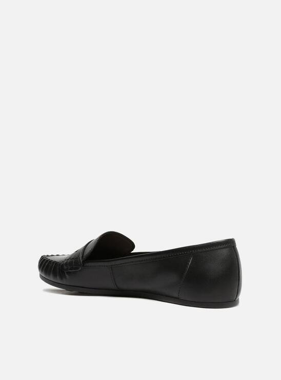 MOCASSIM PRETO AREZZO COURO DETALHE FRANZIDO