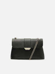 Bolsa Tiracolo Preta Couro Média Lapela Metal