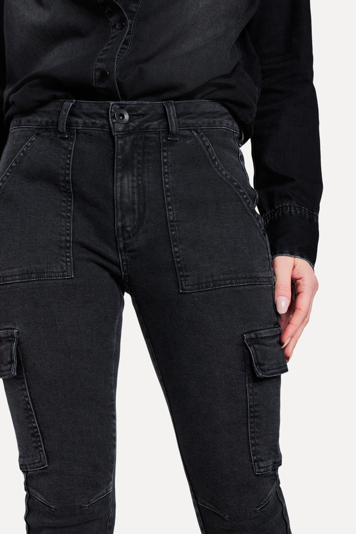 CALCA PRETA REVERSA BLACK JEANS NICK MID RISE