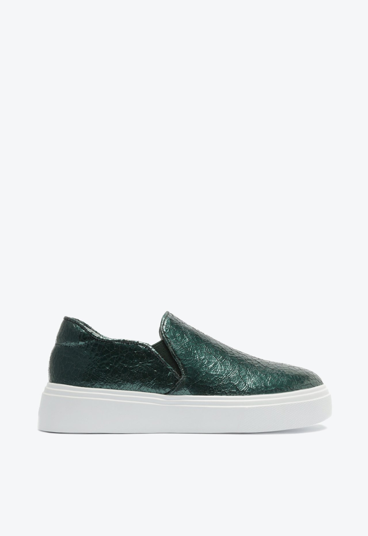 TÊNIS SLIP ON couro verde