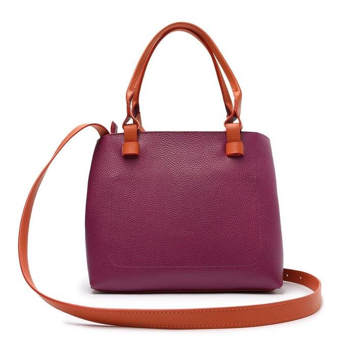 oxblood colour bolsa