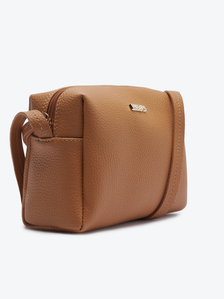 Bolsa Tiracolo Média Texturizada Marrom