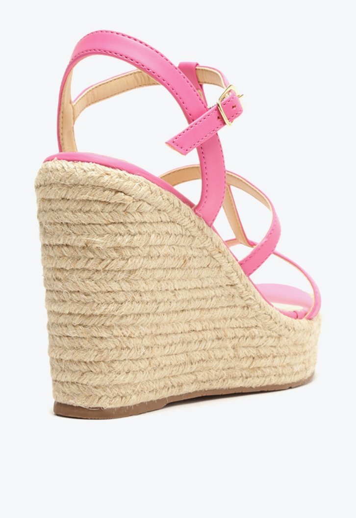 Sandália Plataforma Pink Arezzo Corda Tiras