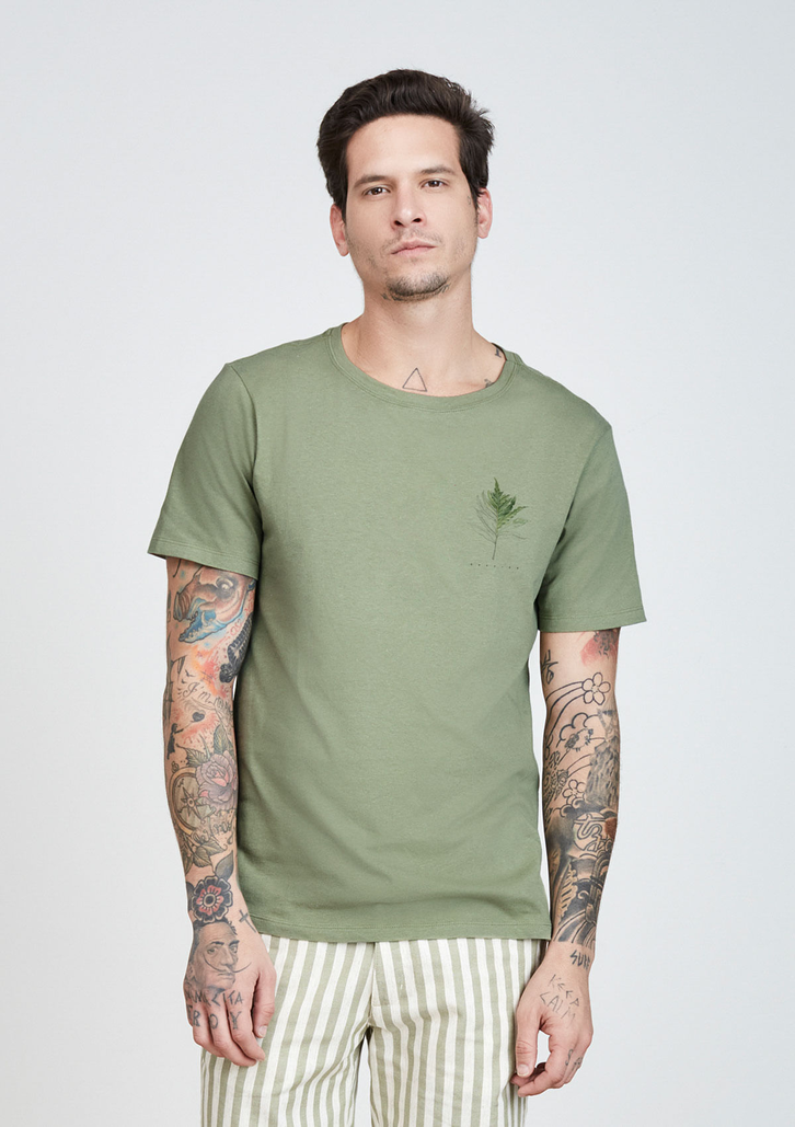 Camiseta Verde Dzarm Em Malha Ecológica Estampada