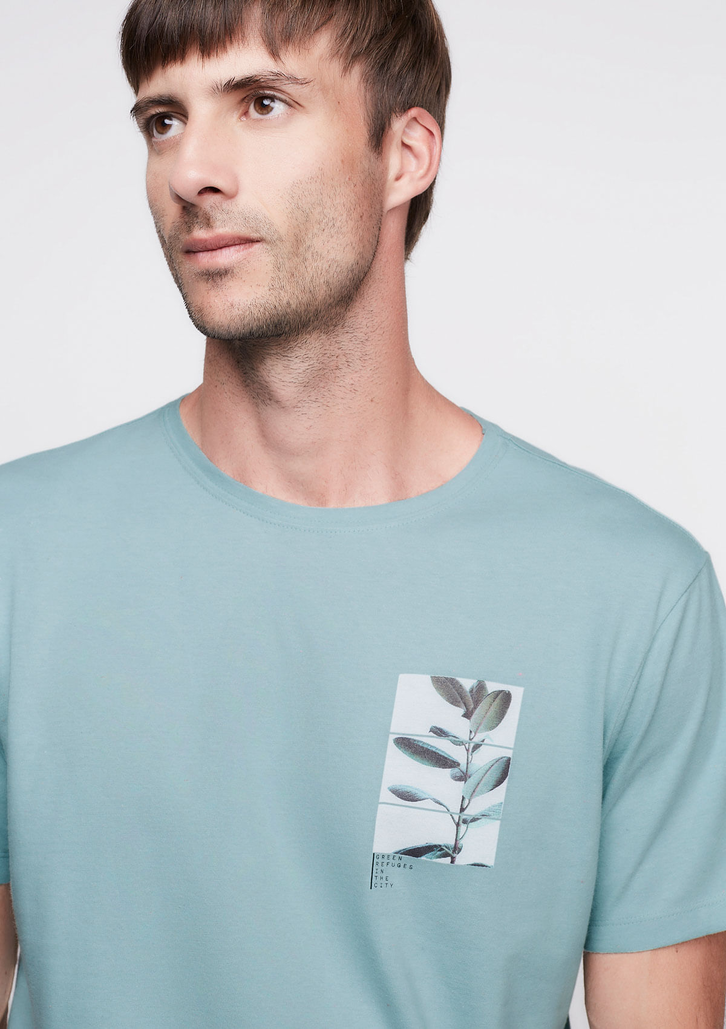 Camiseta Azul Bebê Dzarm Em Malha Ecológica Estampada