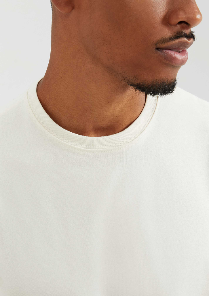 Camiseta Básica Off White Hering Comfort Super Cotton
