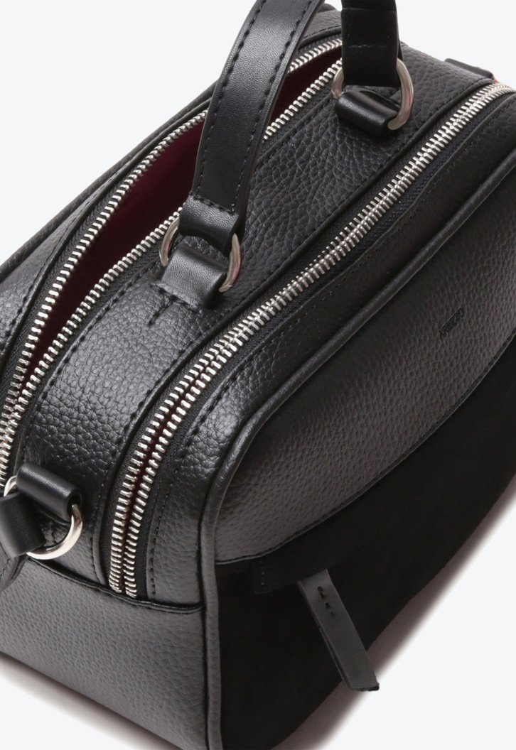 Bolsa Tiracolo Preta Arezzo Prione Média Bolsos