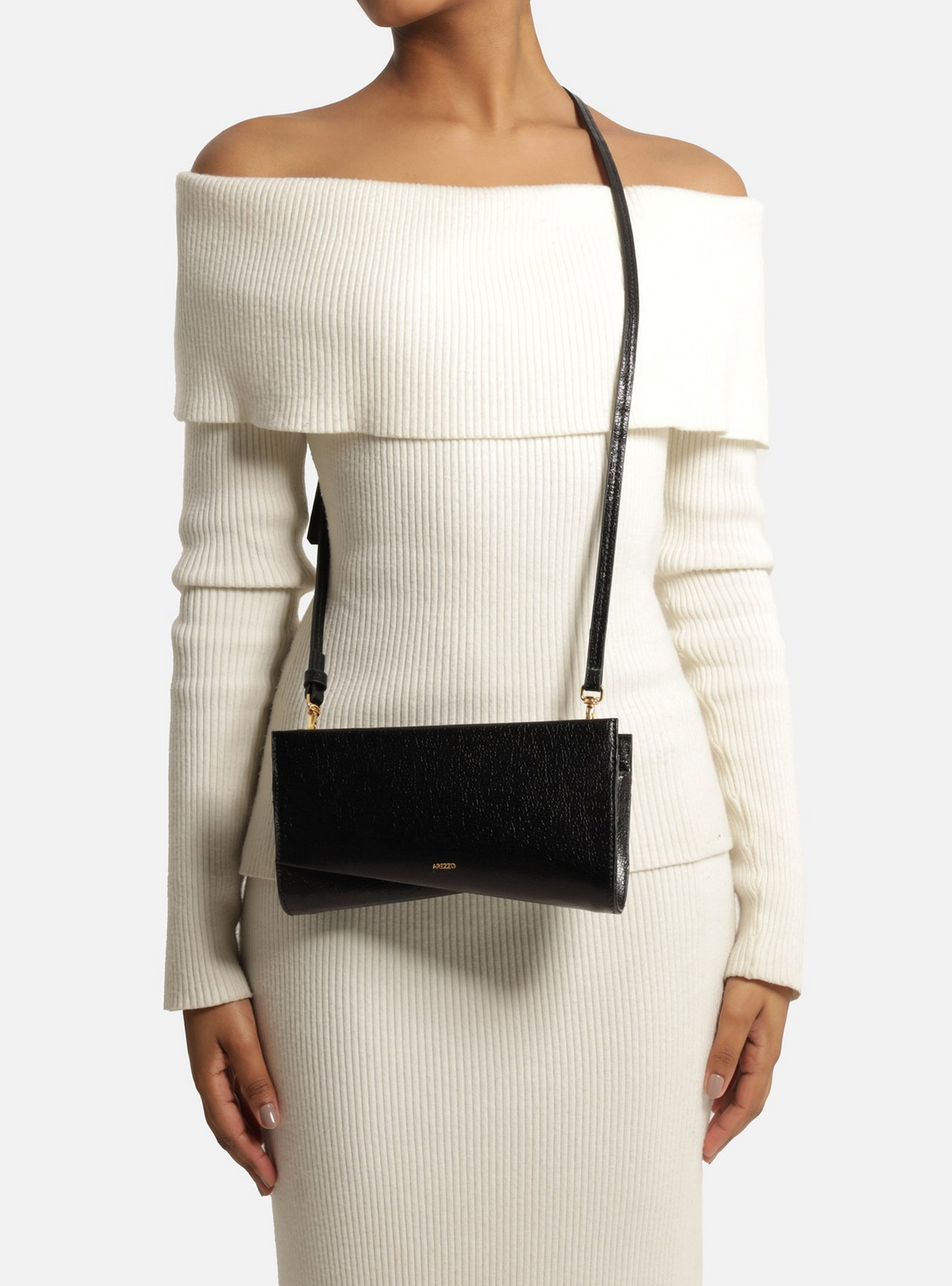 Bolsa Clutch Preta Pequena Detalhe Dourado | ZZ MALL