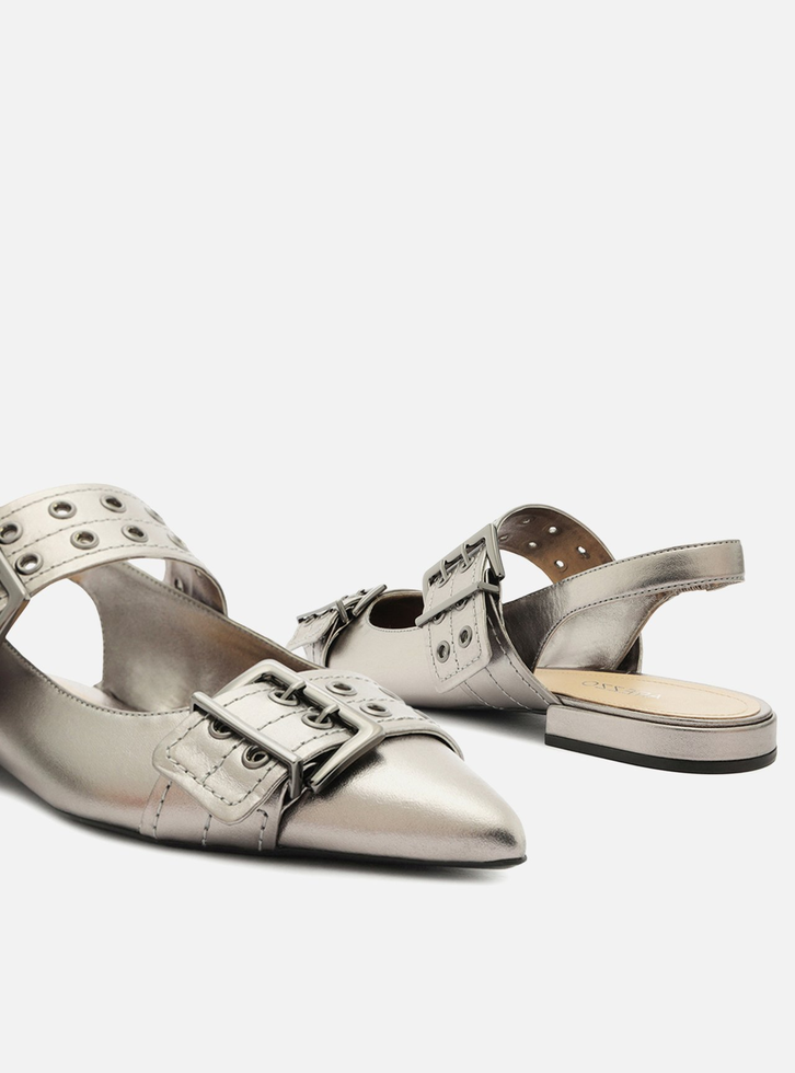 Sapatilha Prata Couro Fivelas Slingback