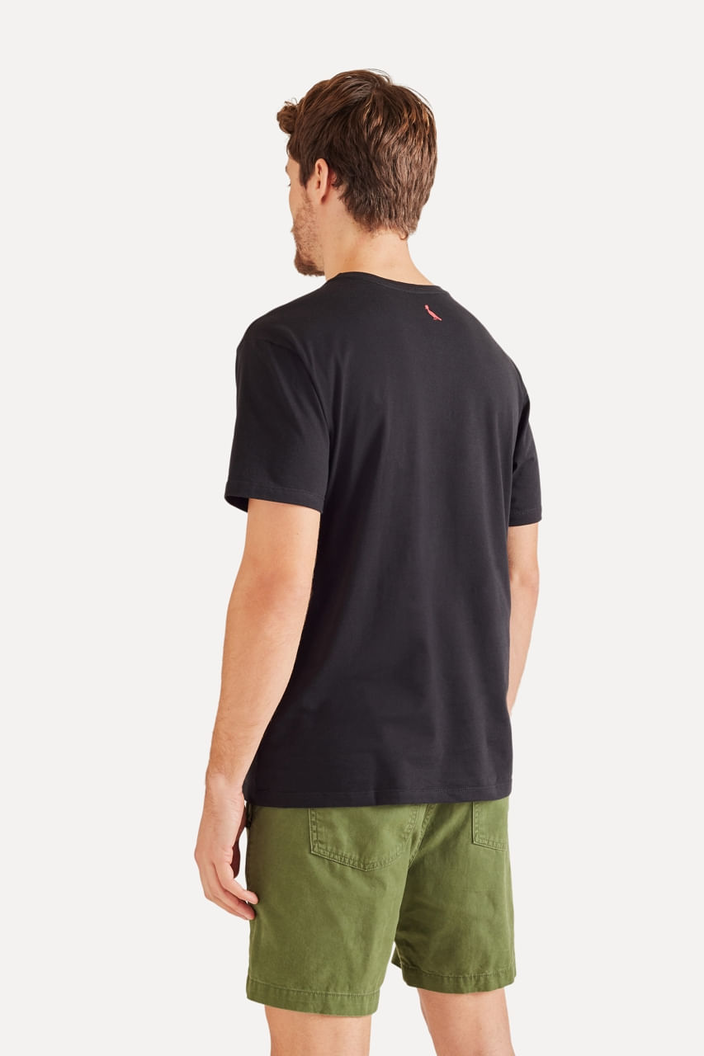 Camiseta Preta Reserva Bolso Listra Floral