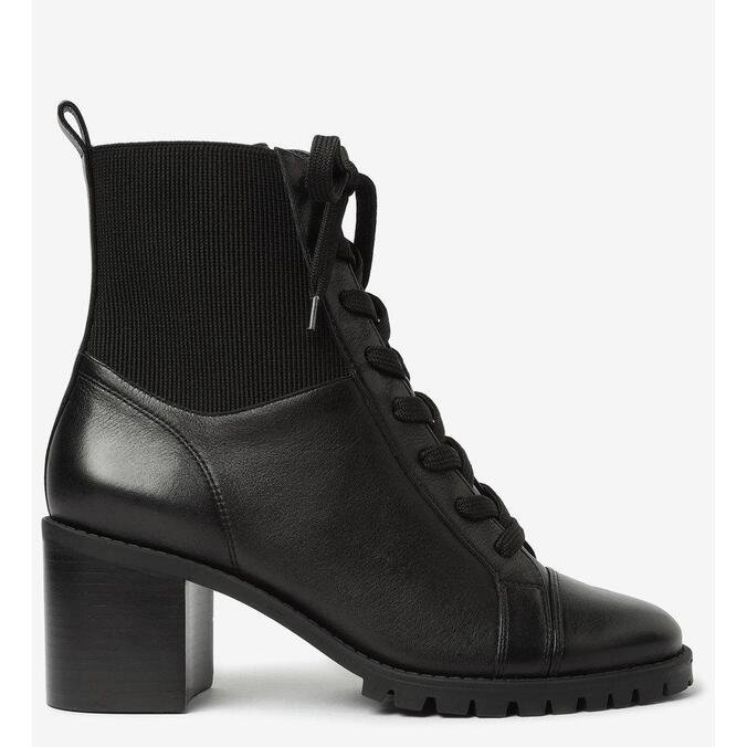 Coturno Preto Couro Salto Bloco Vazado | Arezzo – Arezzo Vitória da  Conquista