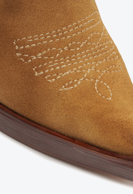 Bota Western Meggy Camurça Caramelo