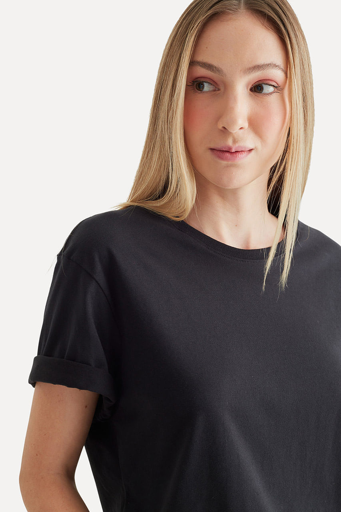 CAMISETA PRETA RESERVA SIMPLES MASCULINA