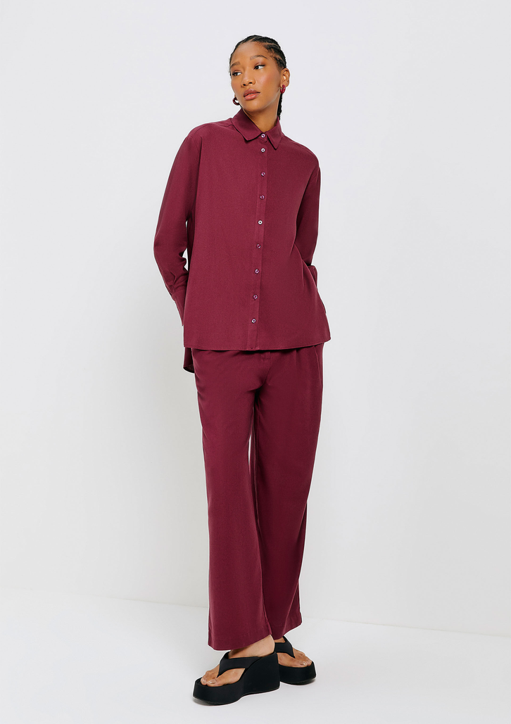 Camisa Vinho Hering Manga Longa Ampla Com Linho