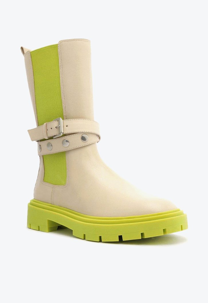 Bota Off-White Verde Arezzo Couro Cano Médio Tratorada