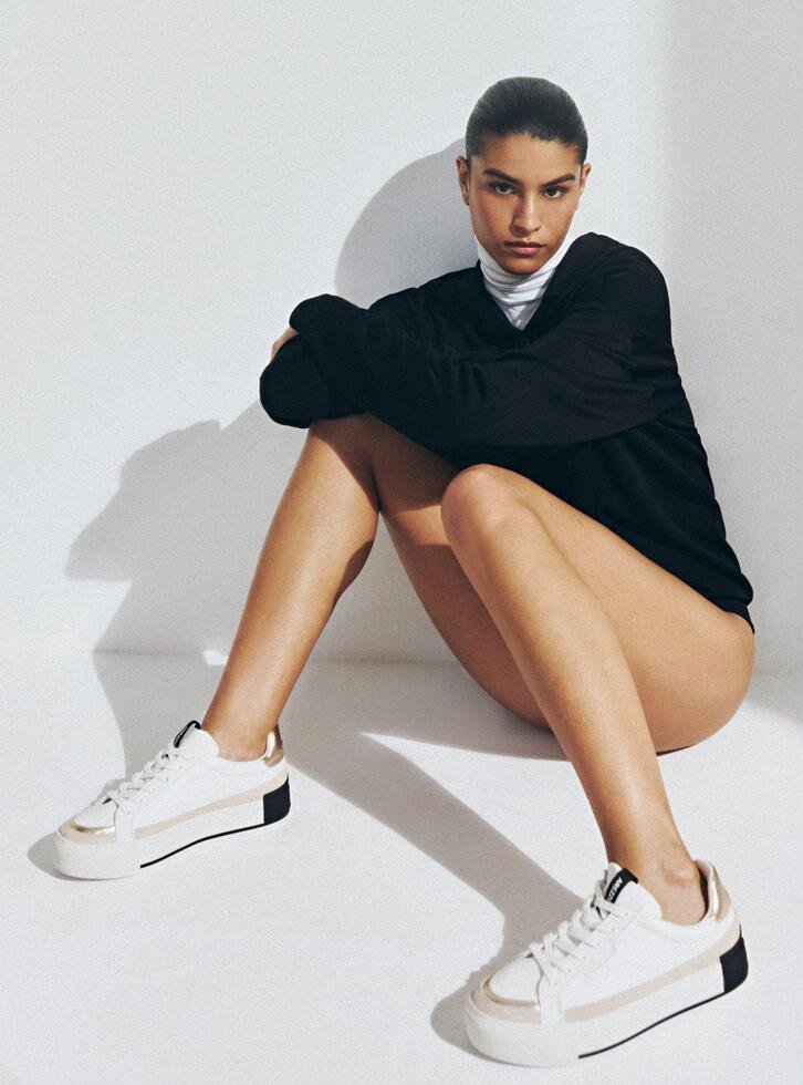 Tênis Branco Arezzo Couro Flatform Zz Mov Preto