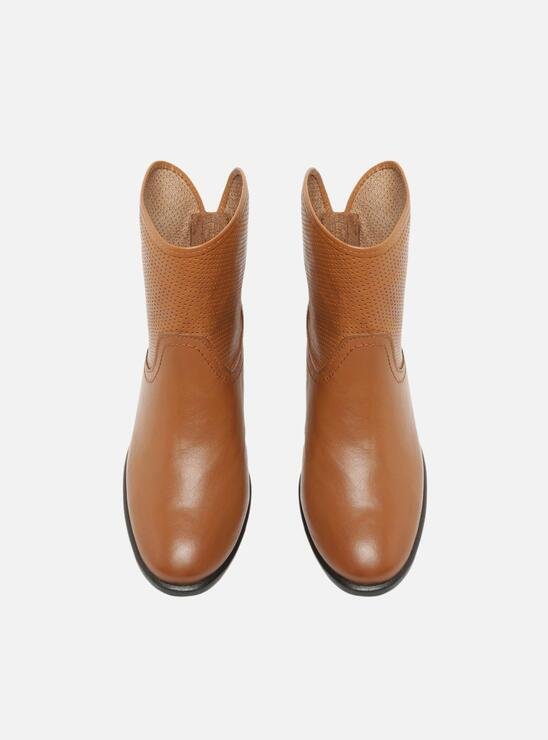 BOTA NUDE AREZZO CANO MÉDIO SALTO BAIXO