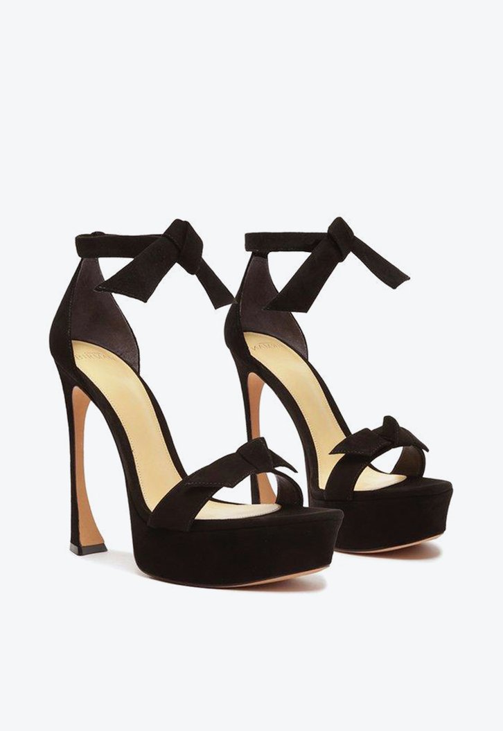 Clarita 120 Arch Black