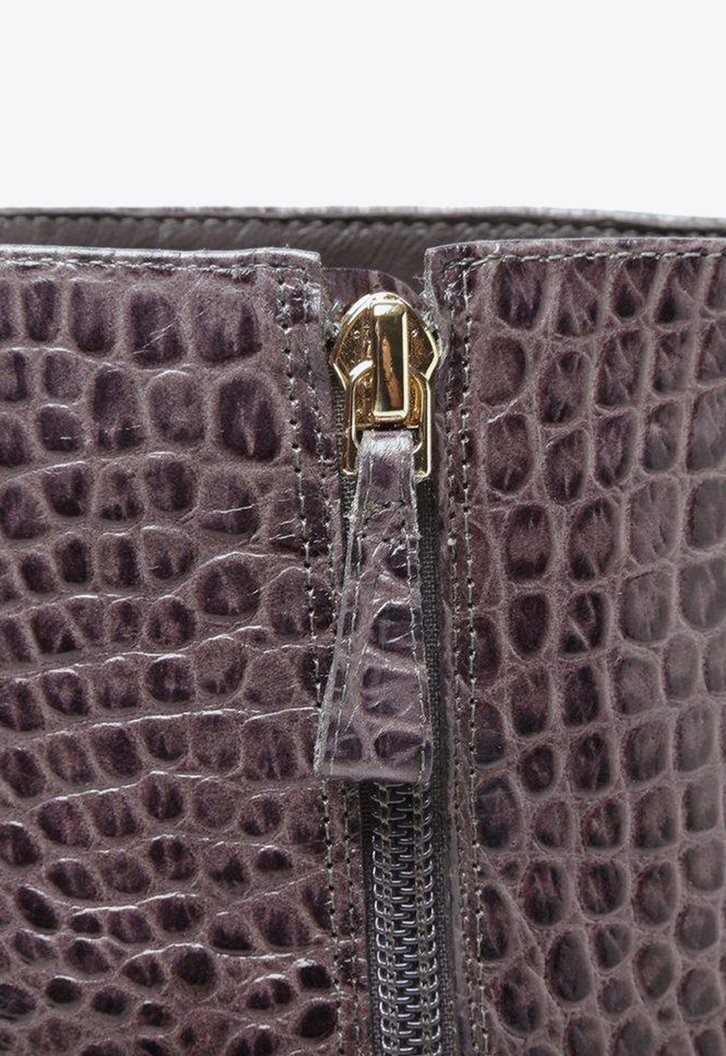 Myra Crocco 85 Ashgray