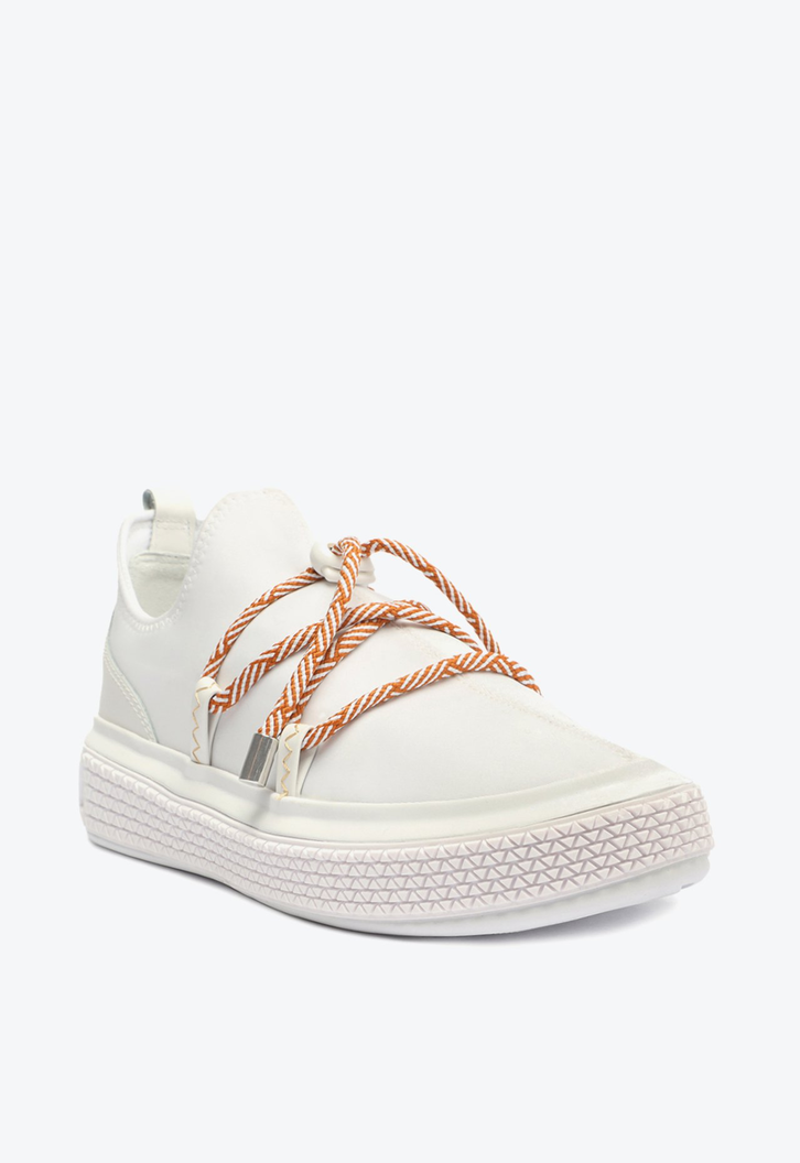 Tênis Laranja e Branco