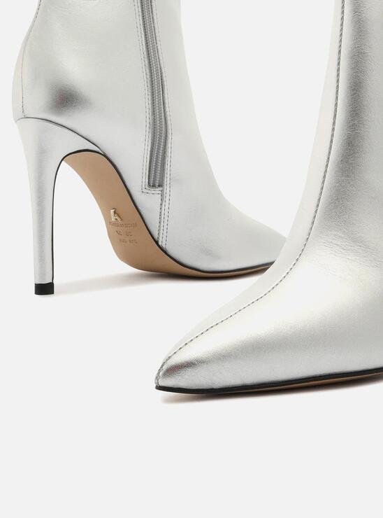 BOTA PRATA AREZZO BICO FINO SALTO ALTO
