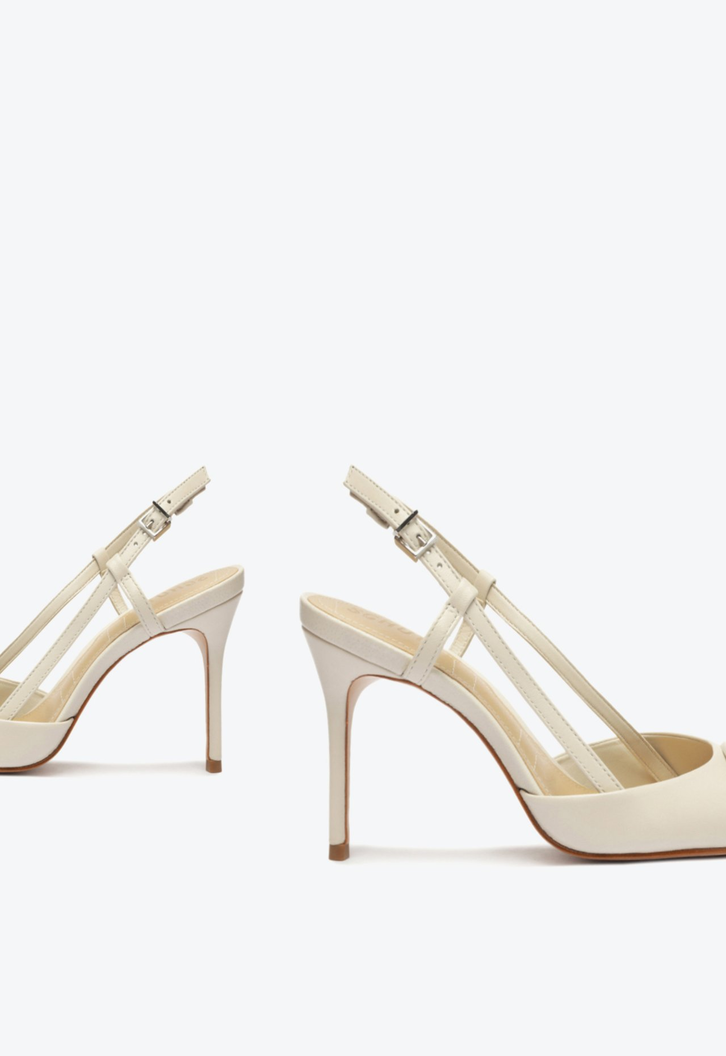 Sapato Scarpin Logomania Couro Branco