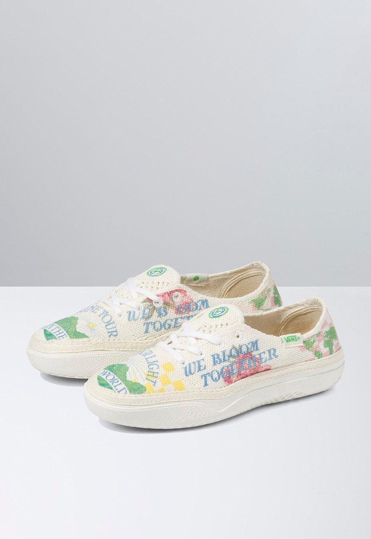 Tênis Vans Circle Vee X Earth Day We Bloom Together