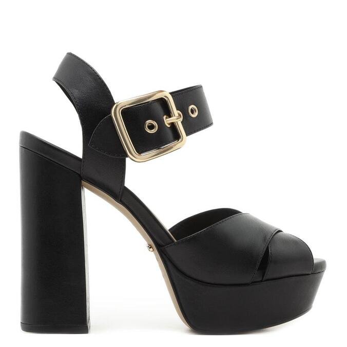 sandalia meia pata preta arezzo