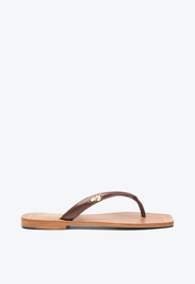 Flat Esther Marrom