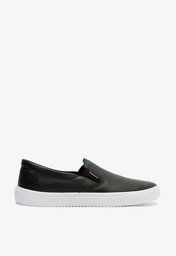 Tênis Slip On Preto Anacapri Clássico