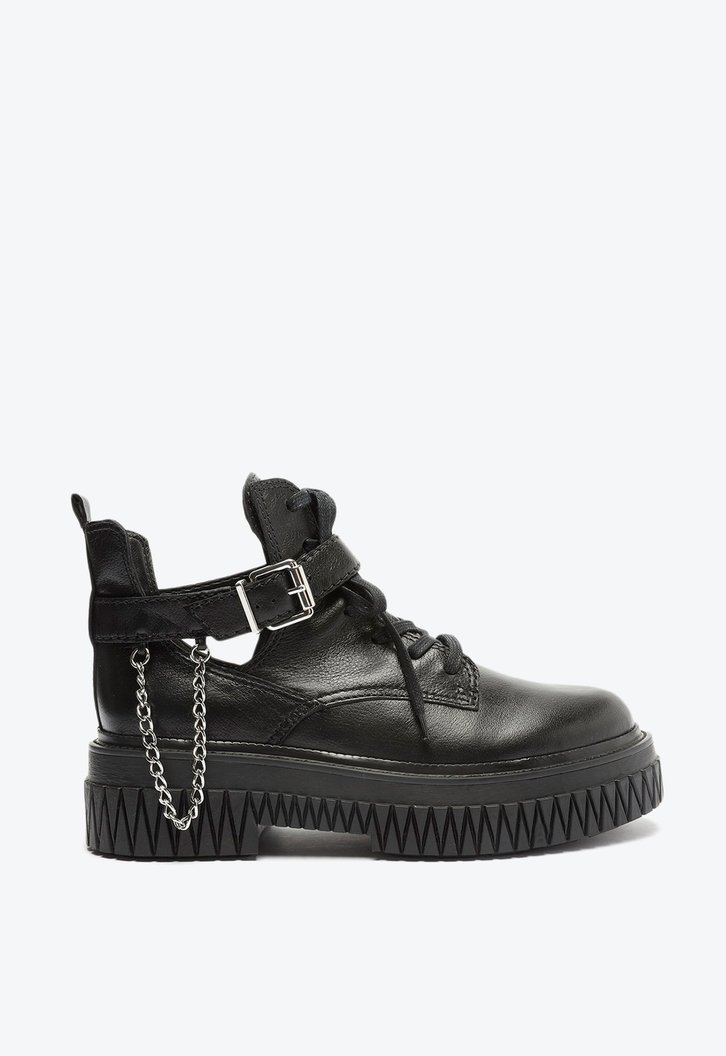 BOTA PRETA SCHUTZ BOLD COURO