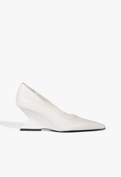 Scarpin Branco Schutz Couro Salto Geométrico
